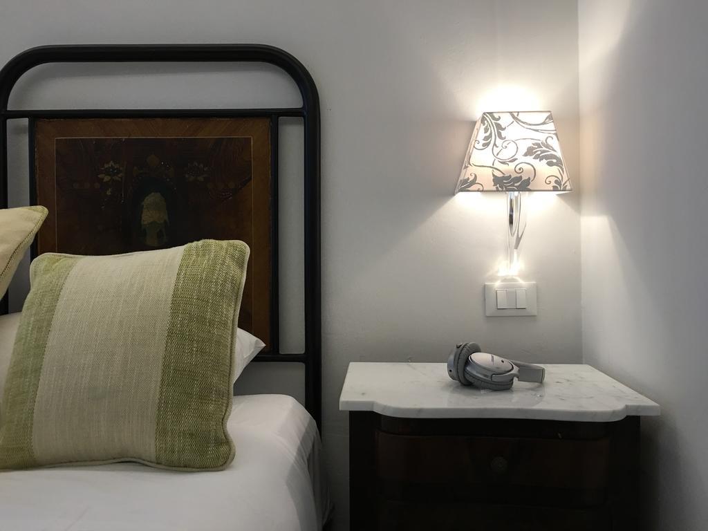 Vittoria Suite Rome Exterior photo